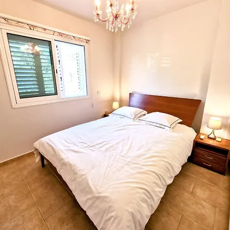 Paphos Central Penthouse Exterior photo