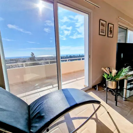 Paphos Central Penthouse Exterior photo